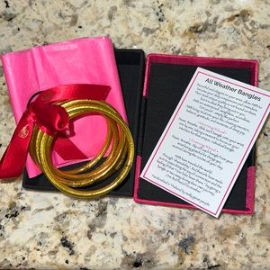 Set of 6 Budha girl all weather bangles